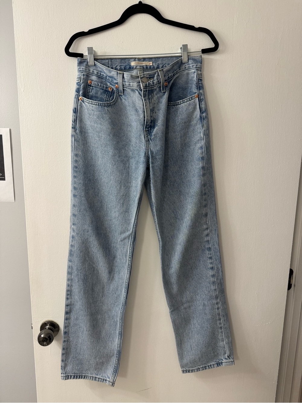 Levi’s Low Pro Straight Women’s Jeans